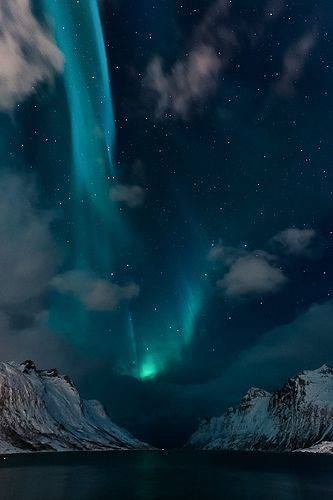 erahh-schokolade:  North Sky in Ersfjordbotn, Troms Fylke, Norway 