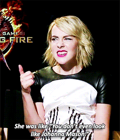 Anistonjen:  Jena Malone Talks About Her Little Sister’s Reaction When She Called
