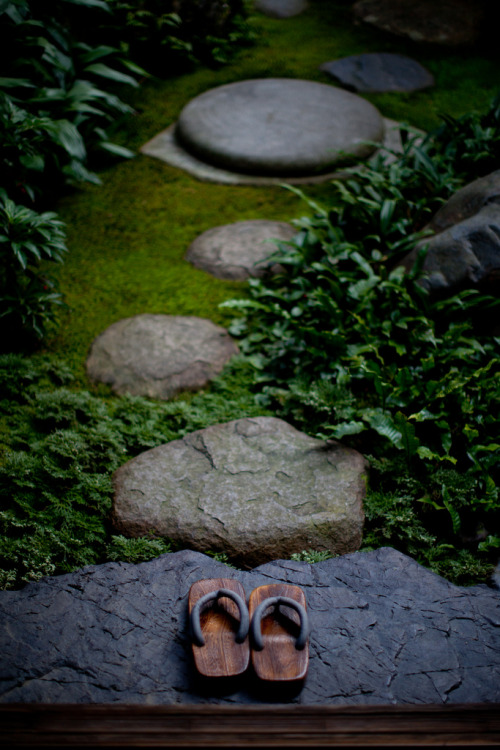 wanderthewood:  Kyoto, Japan by Hakuei_Photo  