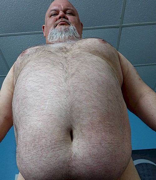doobiecub: Hot Grabbed from chubvideos.com
