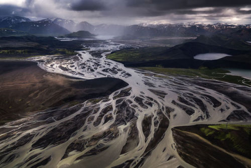 landscape-photo-graphy:  Breathtaking Aerial Images of Iceland Prove Why It’s Magical Land Keep reading 
