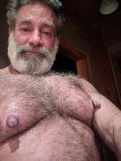 juicedmaleboobsworld:MORE OF HAM. THE BEST, HOTTEST, HAIRIEST & MOST DEVELOPED & BUILT MUSCLE DADDY! AND THOSE NIPS!!!!!