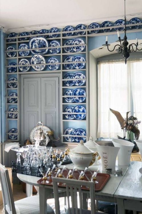 Posted : tinamotta.tumblr.com Fonte : 17 Best images about BLUE and WHITE e600d1786ce61be023a52407a4