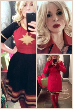 feigenbaumsworld:  kellysue:  Mommy Captain Marvel dress by @suckersapparel, Hala star necklace by FaeStar on Etsy.  (YES, there’s something vaguely uncool about dressing up as even a version of a character you write, while you’re writing them.  But
