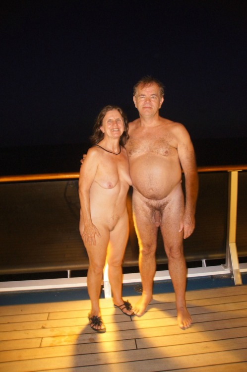 naturistforreal:    Nude Cruises, if you porn pictures