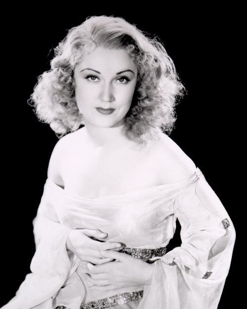 retrogasm:  Fay Wray in King Kong