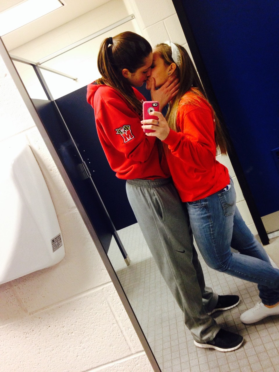 I love girls.