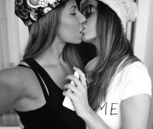 Lesbian Love adult photos