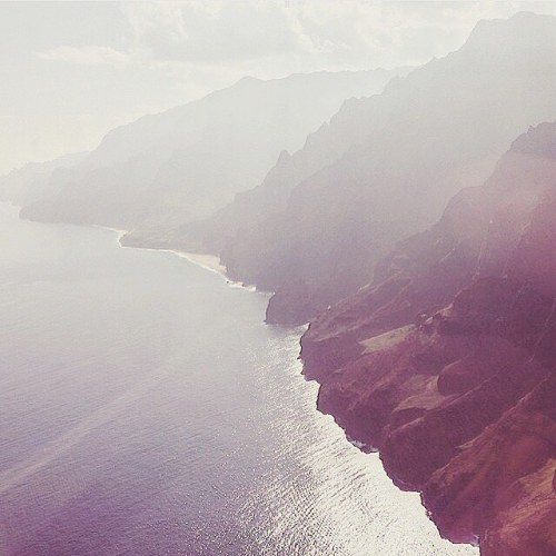 #tbt to when I flew a helicopter around #hawaii for a day. #vacation #earth #beautiful #rkoi #calm 