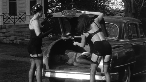 gentlemankidnapper:The dramatization of a bondage scene in The notorious Bettie Page, 2nd part