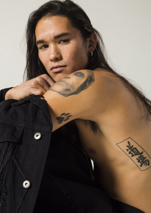 one-time-i-dreamt:libertinem:one-time-i-dreamt:Remember Booboo Stewart (Seth from Twilight)? You rea