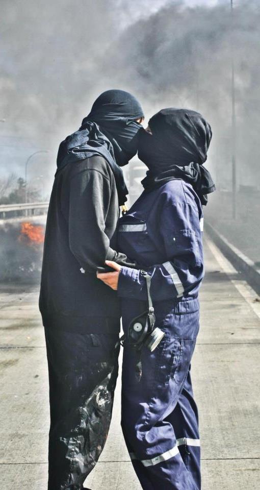 sdvivelibre:  Si hay algo que de verdad es anárquico, es el amor. 