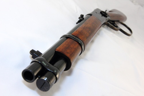 gunrunnerhell:  Chiappa Mare’s Leg A lever-action pistol with a 12” barrel. Available in several calibers; .45 Long Colt, .357 Magnum and .44 Magnum. All models have the same 6+1 capacity. The large lever loop is meant to assist in operation the action.