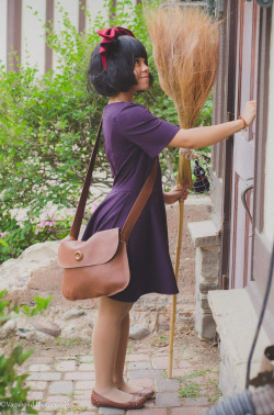 cosplayblog:  Kiki from Kiki’s Delivery