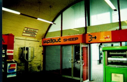 y2kaestheticinstitute:Selections from Wipeout 3’s metro campaign (1999)Location: Tara Street S