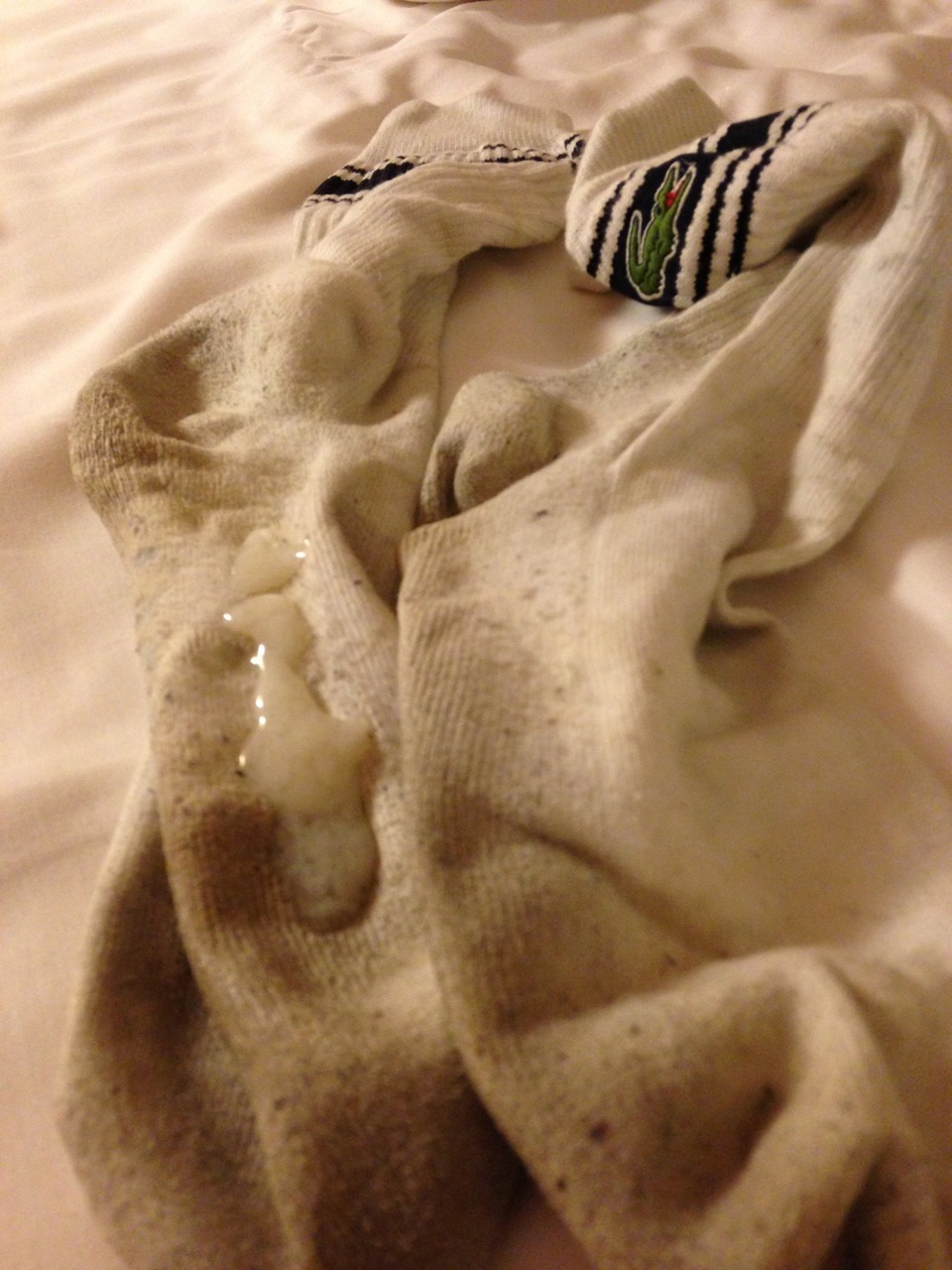 nike-sniffer:  meine volgewixten Sox und Sneaker  I wanna stick my nose in those