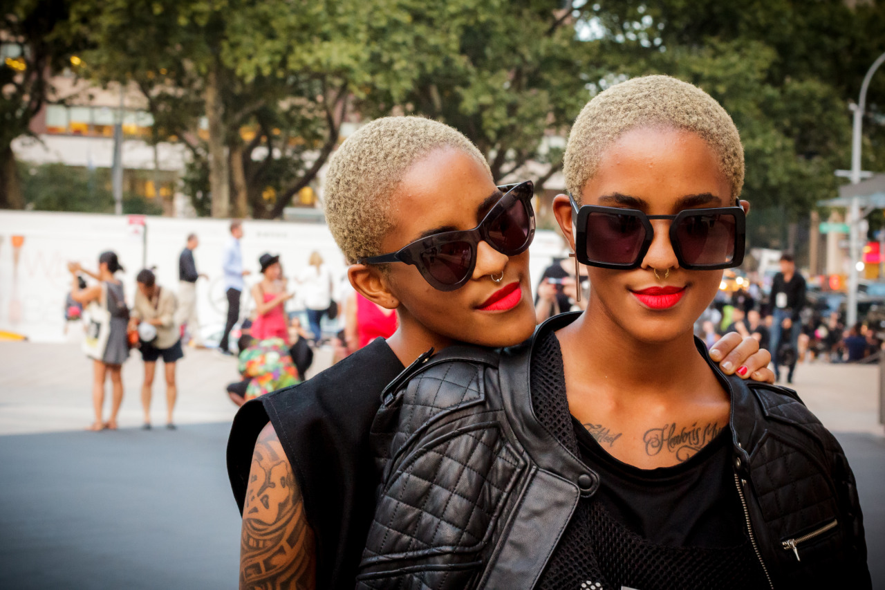 curiouserandquote:  Photoshoot fresh gemelas who weren’t doing photoshoots. Coco