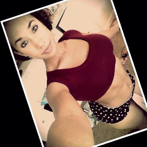 luvvincurves:  Pookaluvcurves