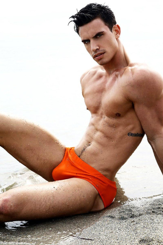 Lean Masculine Men