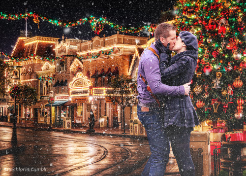 thechloris:OUAT Christmas Series Set 1:Regina and Henry Snuggle (hi-res)Snowing in the snow (hi-res)