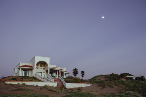 itsnatalieallen:Moonlight on Santo Tomas, Mexico.