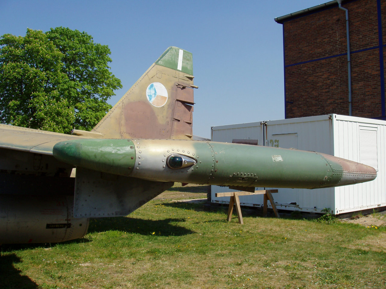 rocketumbl:  Su-25K