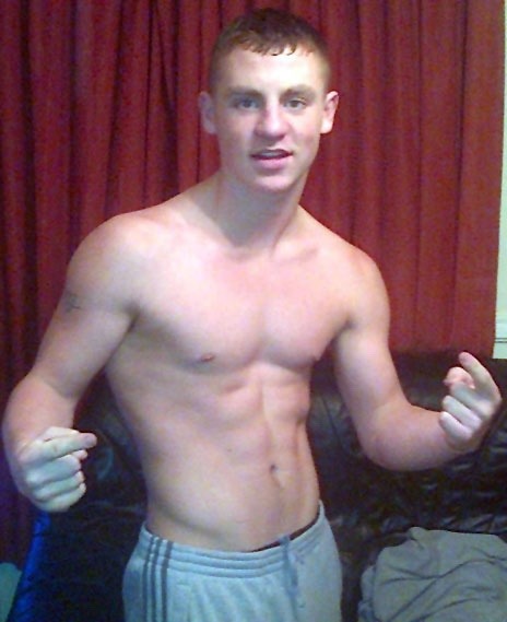 tradiesandchavs:  Some hot chav lads!!!