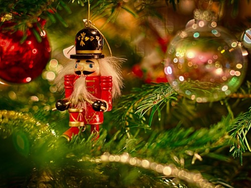 Source : tinamotta.tumblr.comFonte : www.1zoom.me - toys holidays christmas.
