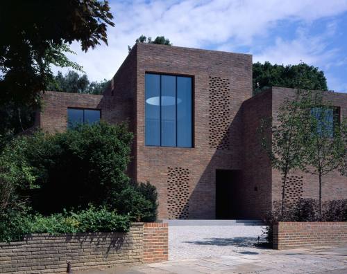 remash: highgate house ~ carmody groarke | hélène binet phototrapher