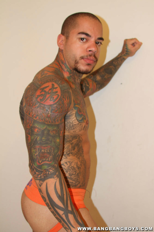 smutters:  Diego Castro. Bareback. 