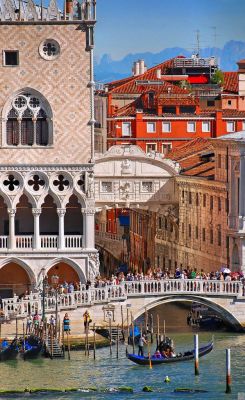 bluepueblo:  Bridge of Sighs, Venice, Italy