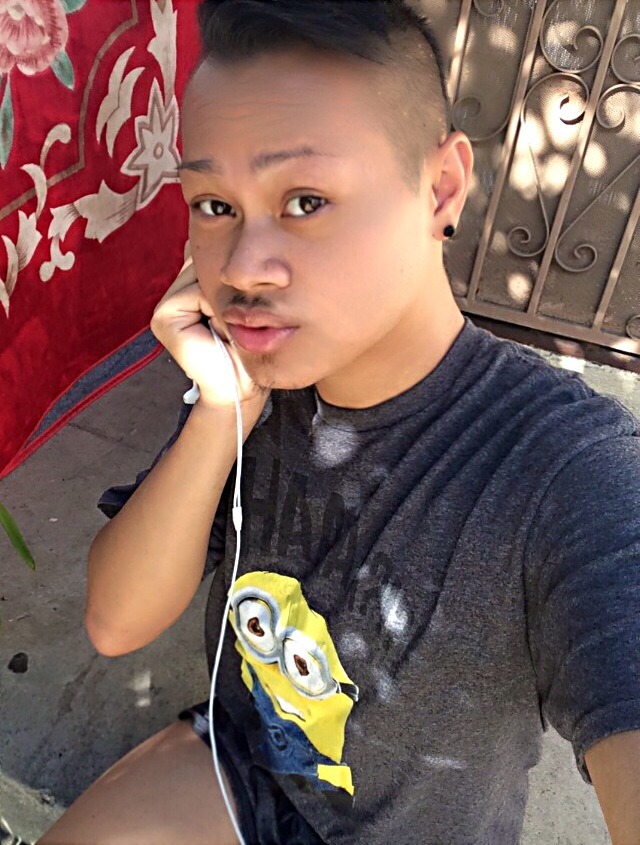 betomartinez:  Thanks Sy for the hot photos.  Hit him up at:\IG: Sythababy  Beto’s