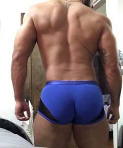 oooc30:  🔵🔵🔵 Humpday and ThrowbackThursday
