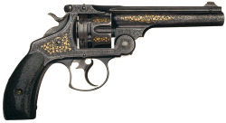 twippyfan:  Gold inlayed Smith and Wesson 