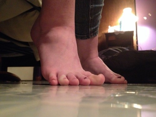 Guy foot fetish and foot fetish contact