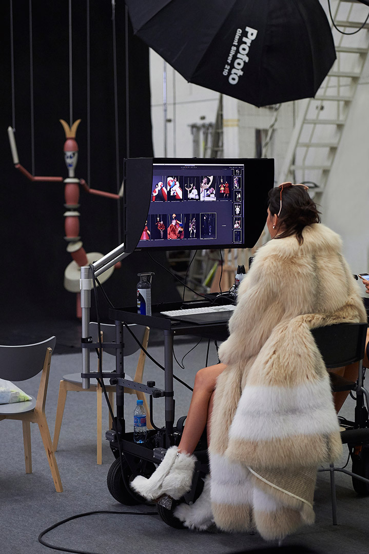 kendall-kyliee:  Kendall Behind the Scenes for the Fendi ‘Arty Puppets’ Fall/Winner