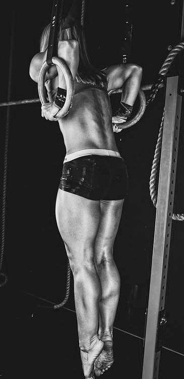 lifeistoughyaknow:  nicole zapoli