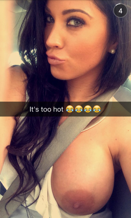 Snapchat Nudes adult photos