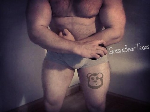 Have you met @bullpower5997? . . #sexybears #sexydaddies #daddybear #daddydominant #beardaddy #bearw