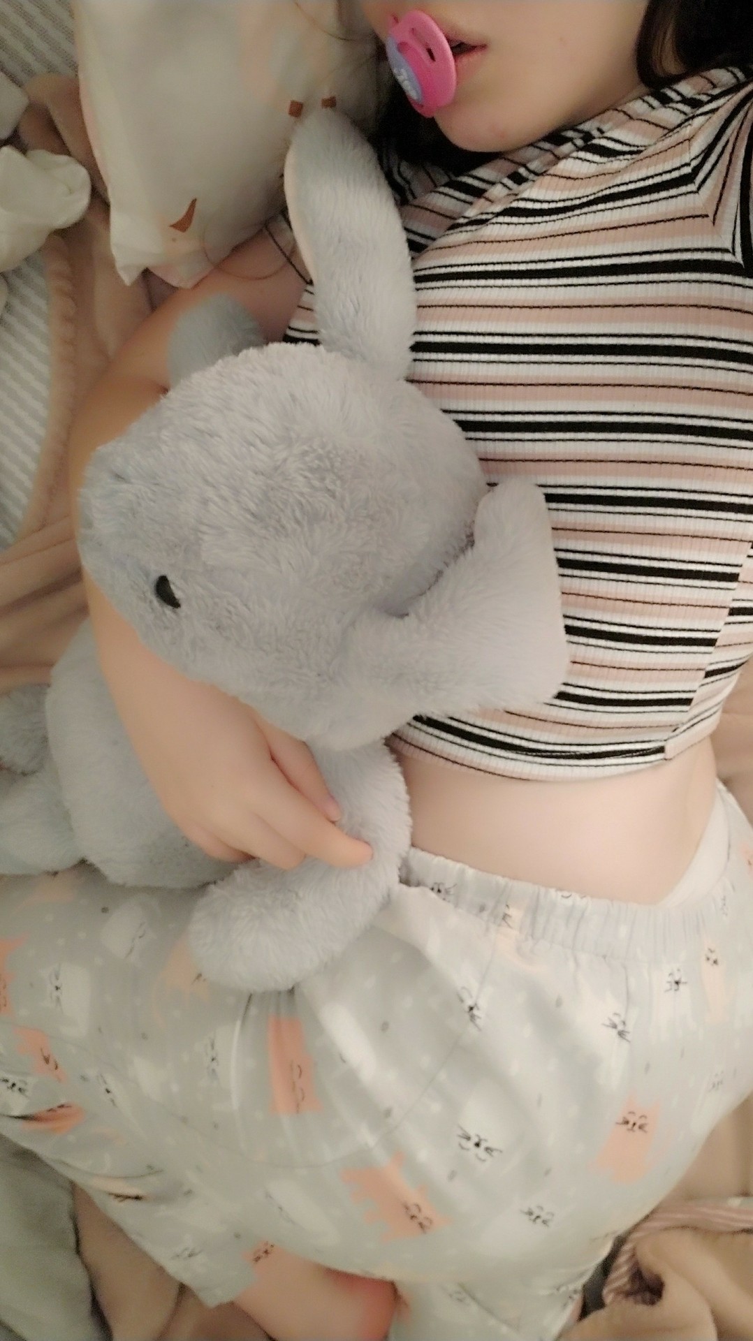 wittlebittycrybaby: Shleepyyyyy 
