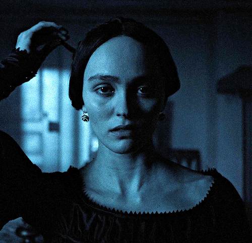 LILY-ROSE DEPP As ELLEN HUTTER NOSFERATU (2024) Dir. Robert Eggers