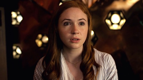 amelia pond