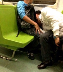 Lo Que Pasa En El Metro De La Ciudad De México!!!! Wow La Adrenalina A Todo Lo Que