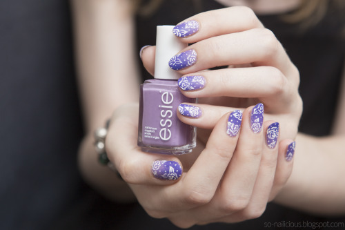 This Summer on my nails violet is king. See more pictures of these, and also my mom’s nails HERE!