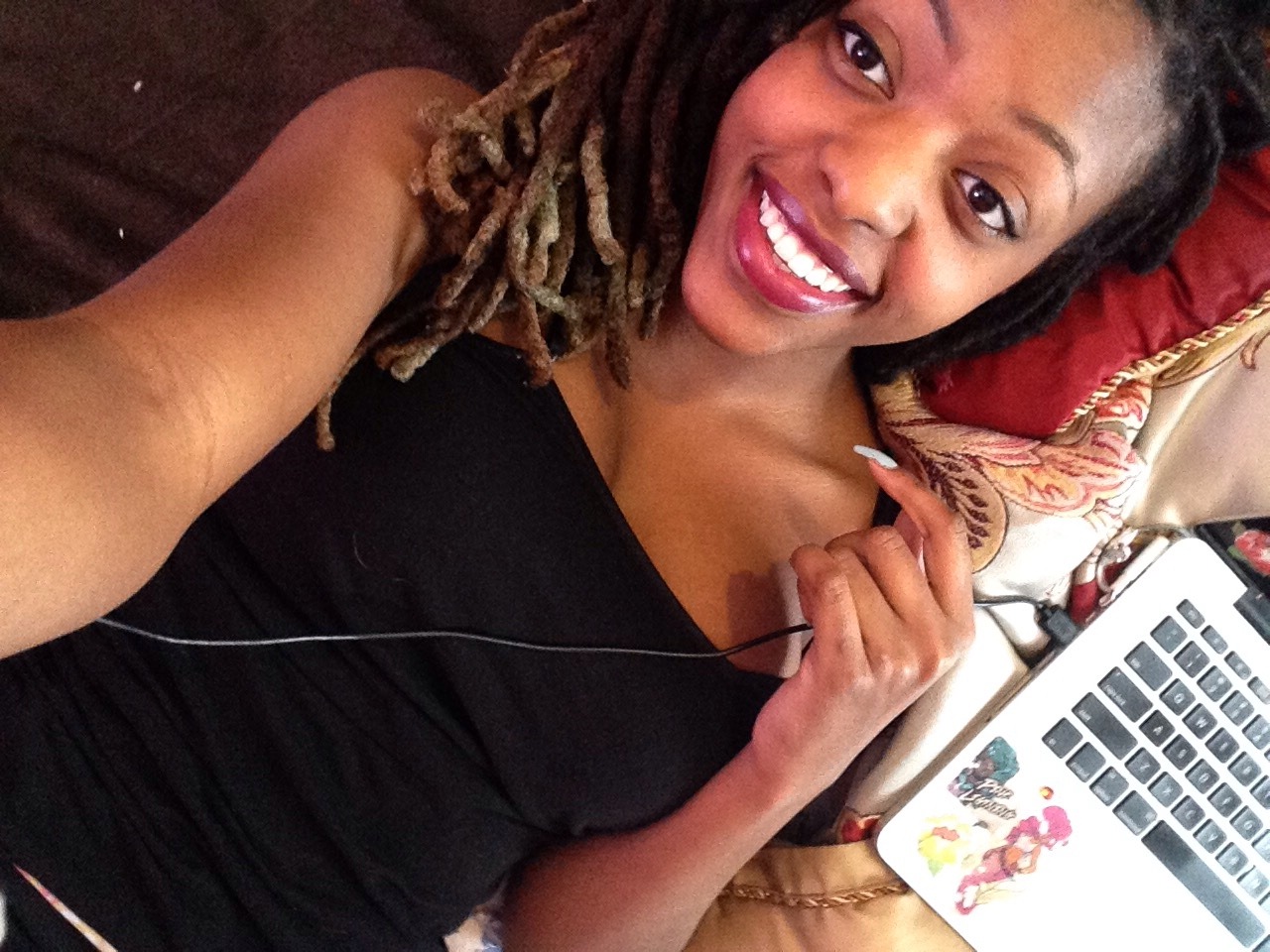ayejiahchillout:  fiftyshadesofmacygray:  Sorry but I am so black and cute.  baaaaaaaaaaabe.