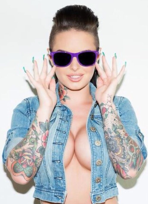 #Christymack adult photos