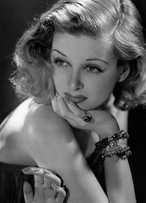 ladybegood: Joan Bennett photographed by porn pictures