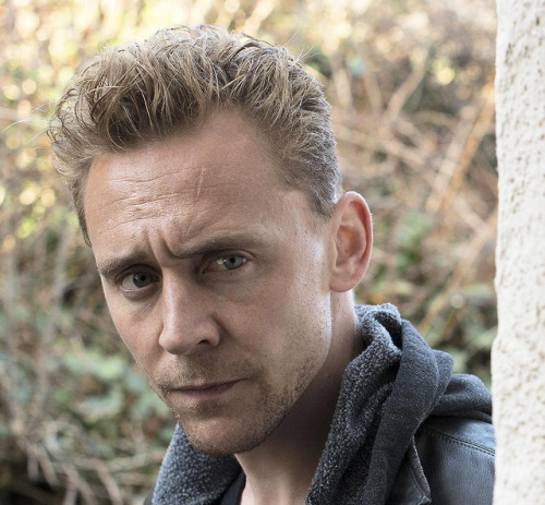 Jonathan Pine, The Night Manager Episode 2