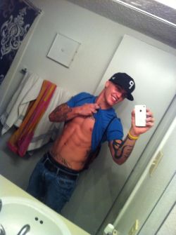 facebookhotes:  Hot guys from America found on Facebook. Follow Facebookhotes.tumblr.com for more.Submissions always welcome jlsguy2008@gmail.com or on my page. Be sure and include where the submission is from
