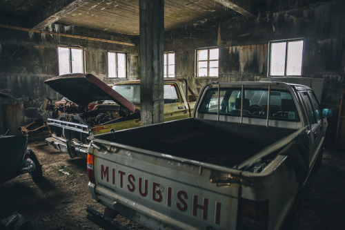 samhorine:  westfjords - september 2015 (3/?)left Djúpavík and headed east towards Ísafjörður - before we left the hotel we did an extended tour of the old herring factory - which was one of the most modern factories of its time.  link to the hotel